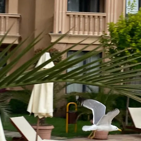 Aphrodite Gardens D208, * Slantchev Briag