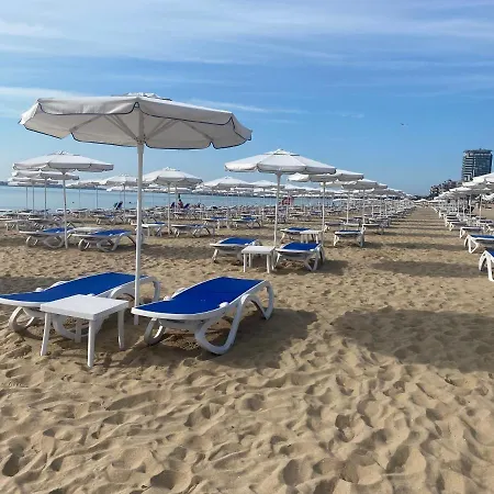 Aphrodite Gardens D208, Apartament *